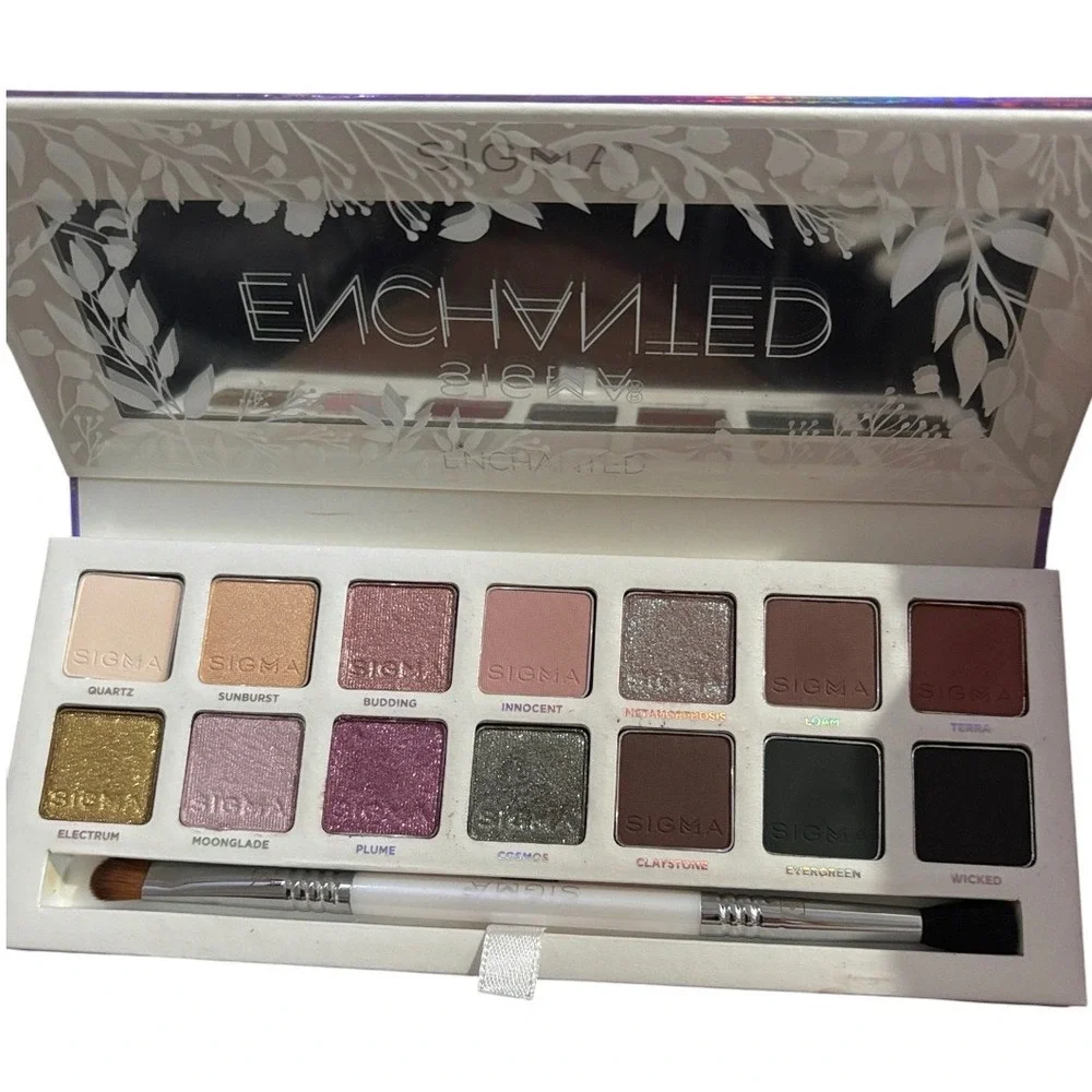 Sigma Beauty Enchanted Eyeshadow Palette 14 Shades Dual Ended Brush New no box